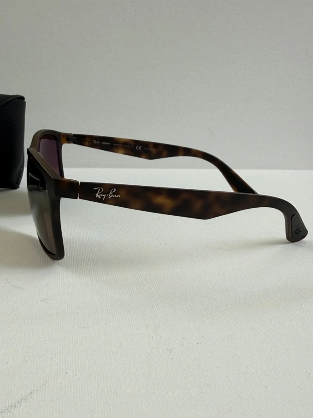 Ray-Ban Brown Tortoiseshell Frame Sunglasses with Brown Lenses